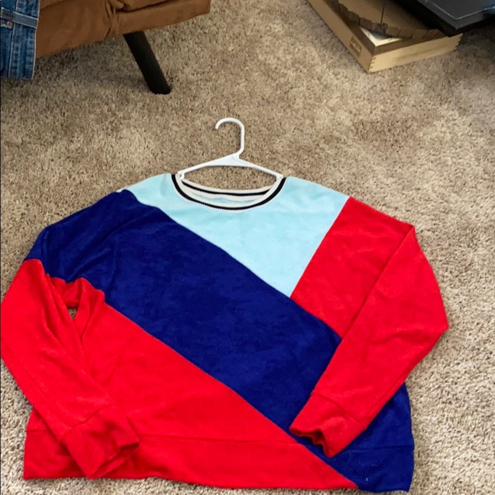 Long sleeved shirt